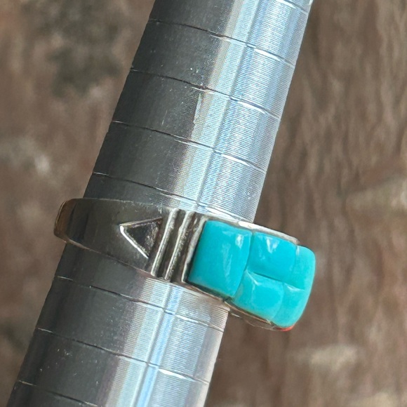 Native American Turquoise and Coral Mosaic Ring - Picture 3 of 6